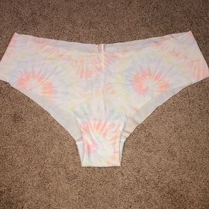 NWOT PINK tie dye seamless underwear